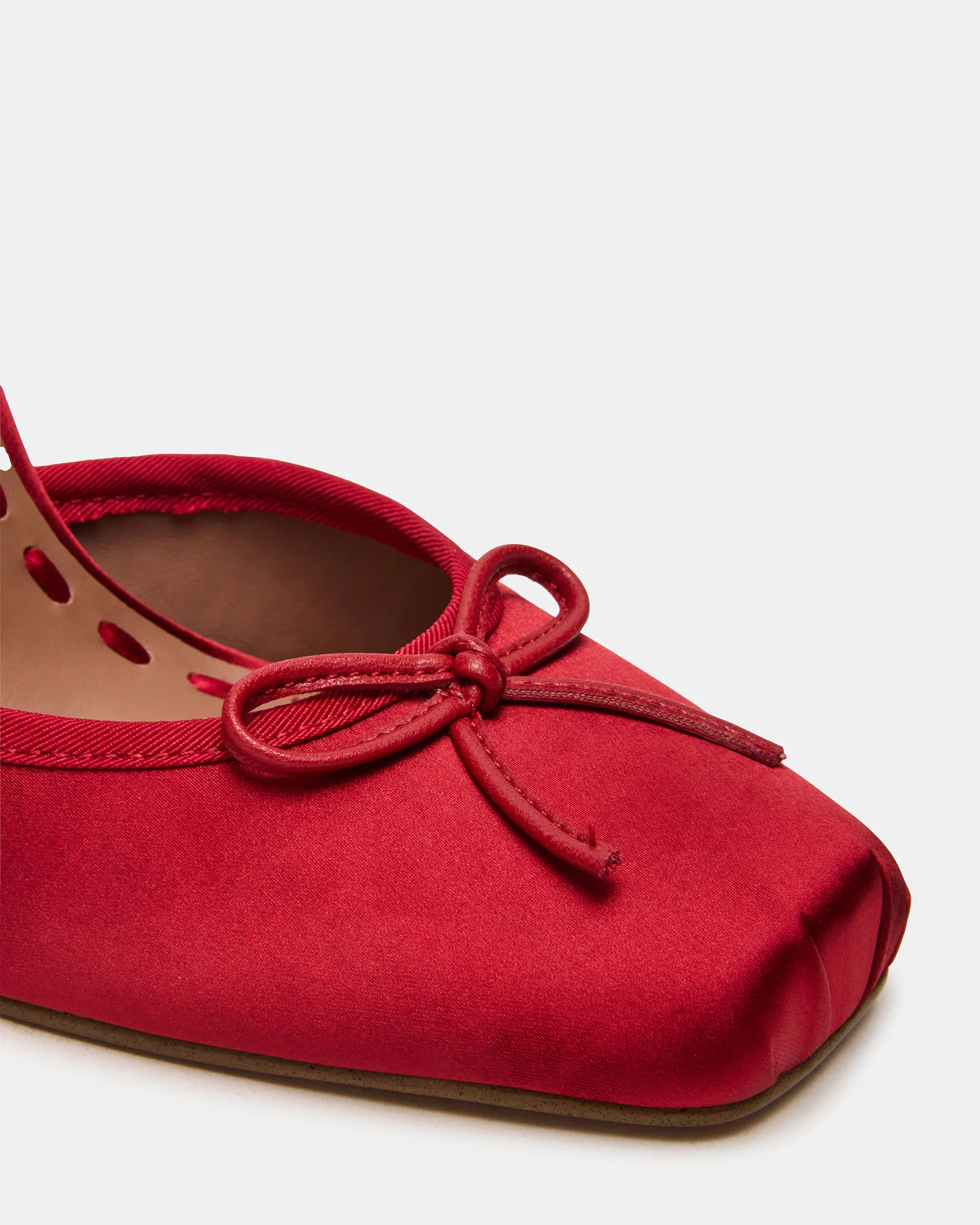 LARINA RED SATIN - Image 8